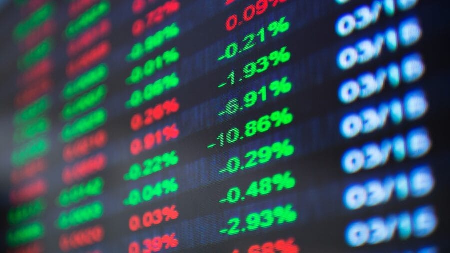 U.S. Stock Market Today: Nasdaq and S&P 500 Rise on Tech Gains, Dow Slips Slightly