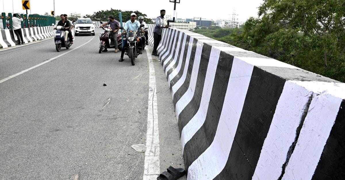 Two Youths Die After Falling From Garuda Varadhi Flyover in Tirupati | Accident at Known Black Spot