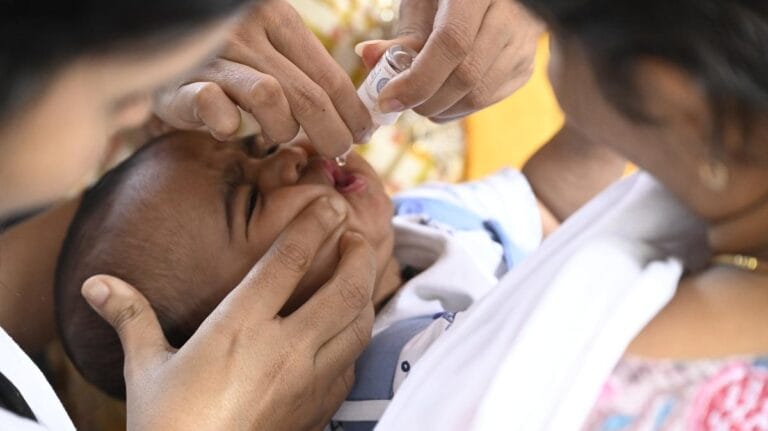 Pune Pulse Polio Drive 2025: 2.62 Lakh Children Vaccinated on Day 1, Door-to-Door Campaign Begins
