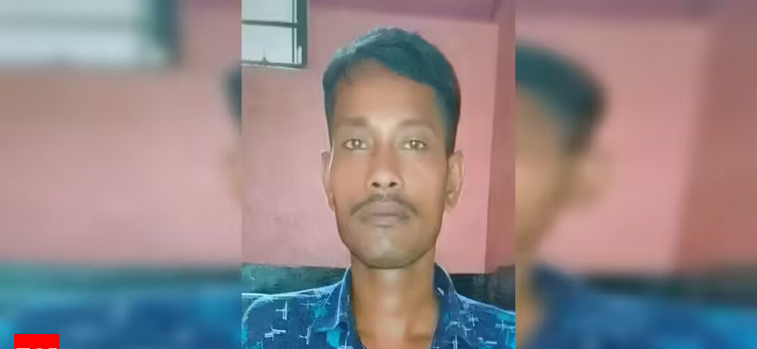 Sonarpur murder: Kolkata man stabbed to death over loud music dispute during Kali Puja celebrations; police arrest two suspects — 2025.